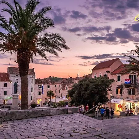Gabrijel 1 Makarska
